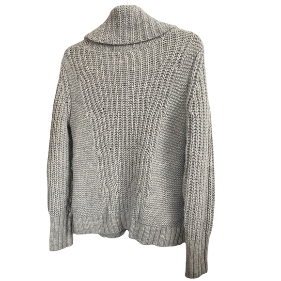 Banana Republic Gray Wool Alpaca Blend Cowl Neck Sweater Size Medium - Picture 2 of 8